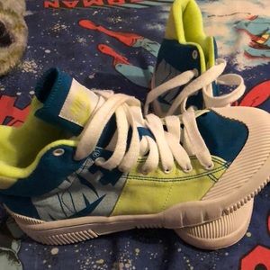 Women’s Nike Outbreak High